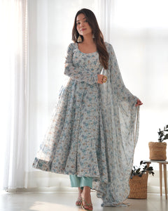 SHEEN BLUE FLORAL PRINT SUIT SET