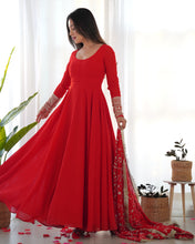 Load image into Gallery viewer, SHARON ANARKALI DUPATTA SET
