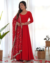 Load image into Gallery viewer, SHARON ANARKALI DUPATTA SET
