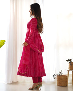 PINK LAHERIYA ANARKALI DUPPTA SET