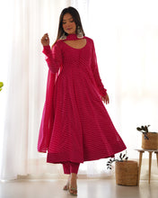 Load image into Gallery viewer, PINK LAHERIYA ANARKALI DUPPTA SET
