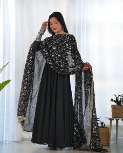 ASTRA ANARKALI DUPATTA SET