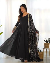 Load image into Gallery viewer, ASTRA ANARKALI DUPATTA SET
