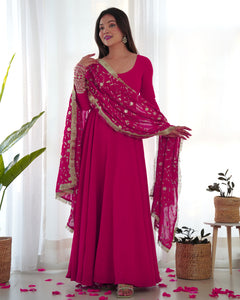 CELTI ANARKALI DUPATTA SET