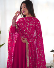 Load image into Gallery viewer, CELTI ANARKALI DUPATTA SET
