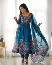 Load image into Gallery viewer, RAMA FLORAL 3D ANARKALI
