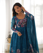 Load image into Gallery viewer, RAMA FLORAL 3D ANARKALI
