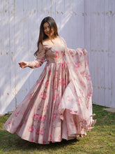 Load image into Gallery viewer, FLORAL ANARKALI DUPATTA SET
