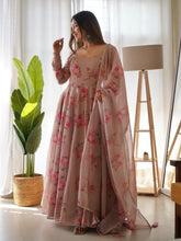 Load image into Gallery viewer, FLORAL ANARKALI DUPATTA SET
