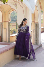 Load image into Gallery viewer, HARPER BLUE DUPATTA SET
