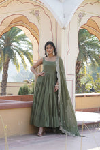 Load image into Gallery viewer, ETZAA ANARKALI SALWAR SUIT
