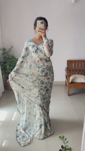 Load and play video in Gallery viewer, VISHAKA CREAM SAREE
