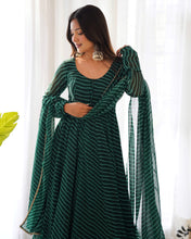 Load image into Gallery viewer, GREEN LAHERIYA ANARKALI DUPPTA SET
