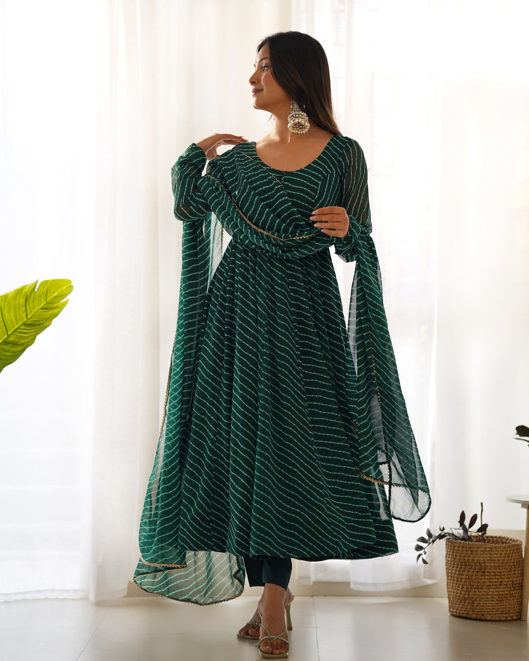 GREEN LAHERIYA ANARKALI DUPPTA SET