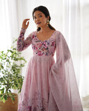 Load image into Gallery viewer, PINK ANARKALI DUPTTA SET
