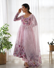 Load image into Gallery viewer, PINK ANARKALI DUPTTA SET
